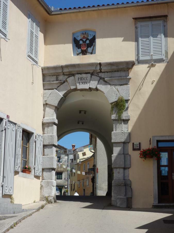 Apartments Vincent Kastav Εξωτερικό φωτογραφία